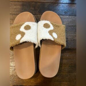 American Eagle Slides